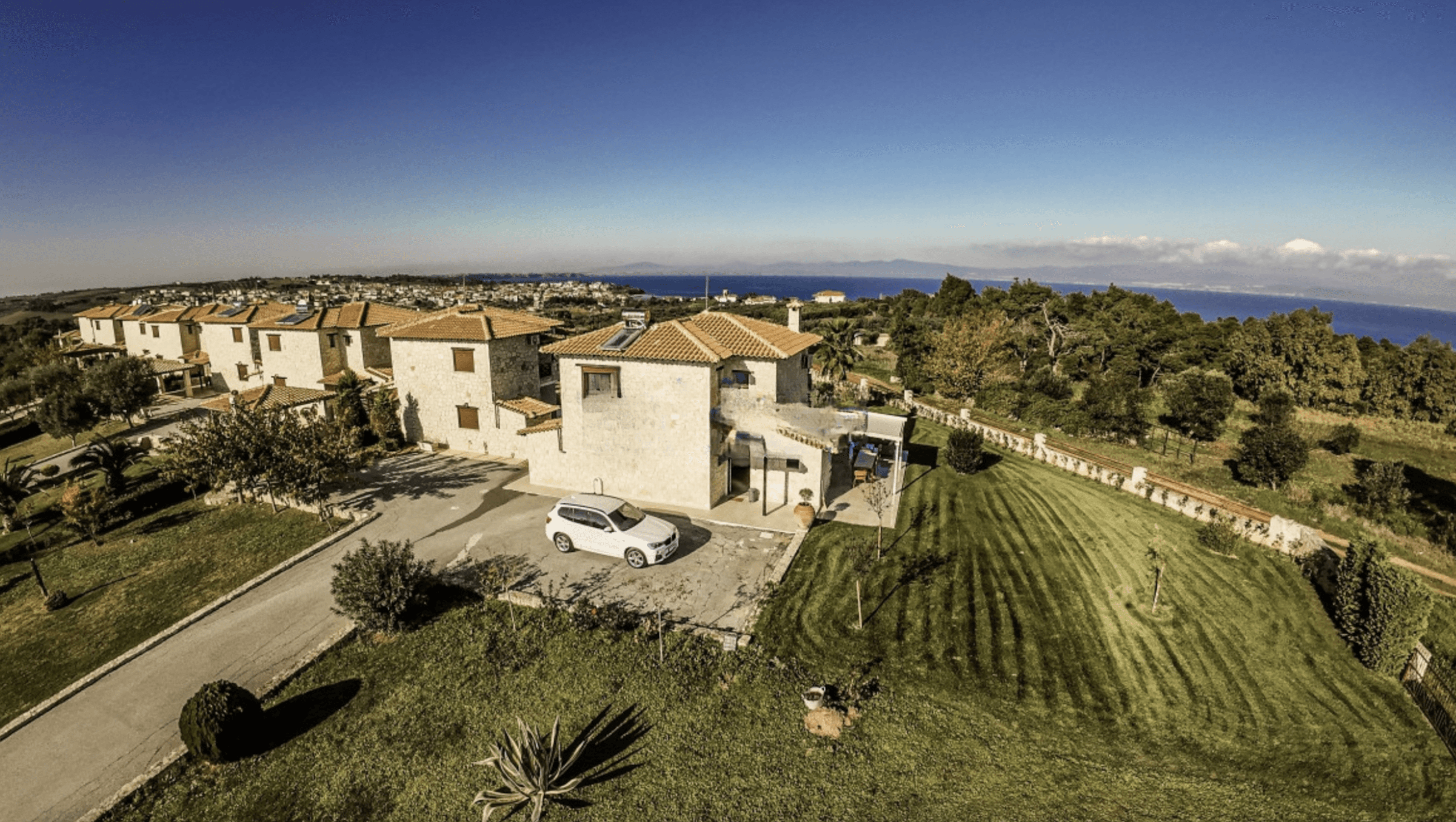 Elegant villa, Nea Fokaia, Kassandra 4