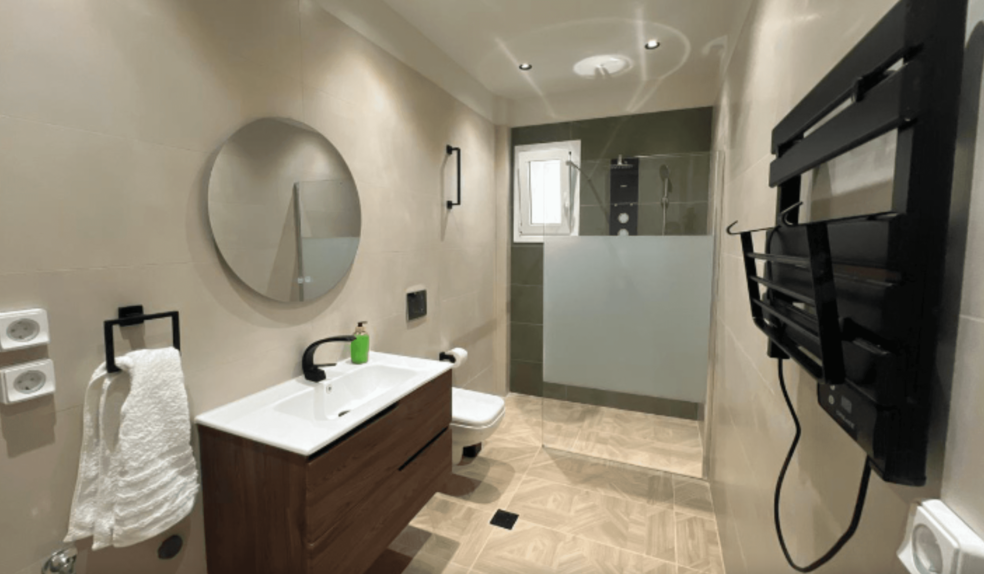 Stylish and comfortable apartments, Piraeus 6