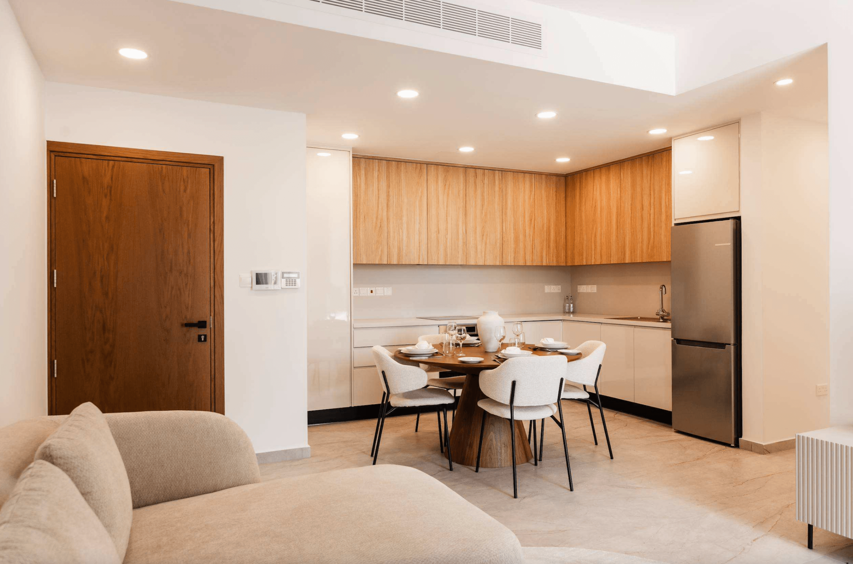 Modern apartments and penthouses not far from Paphos 9