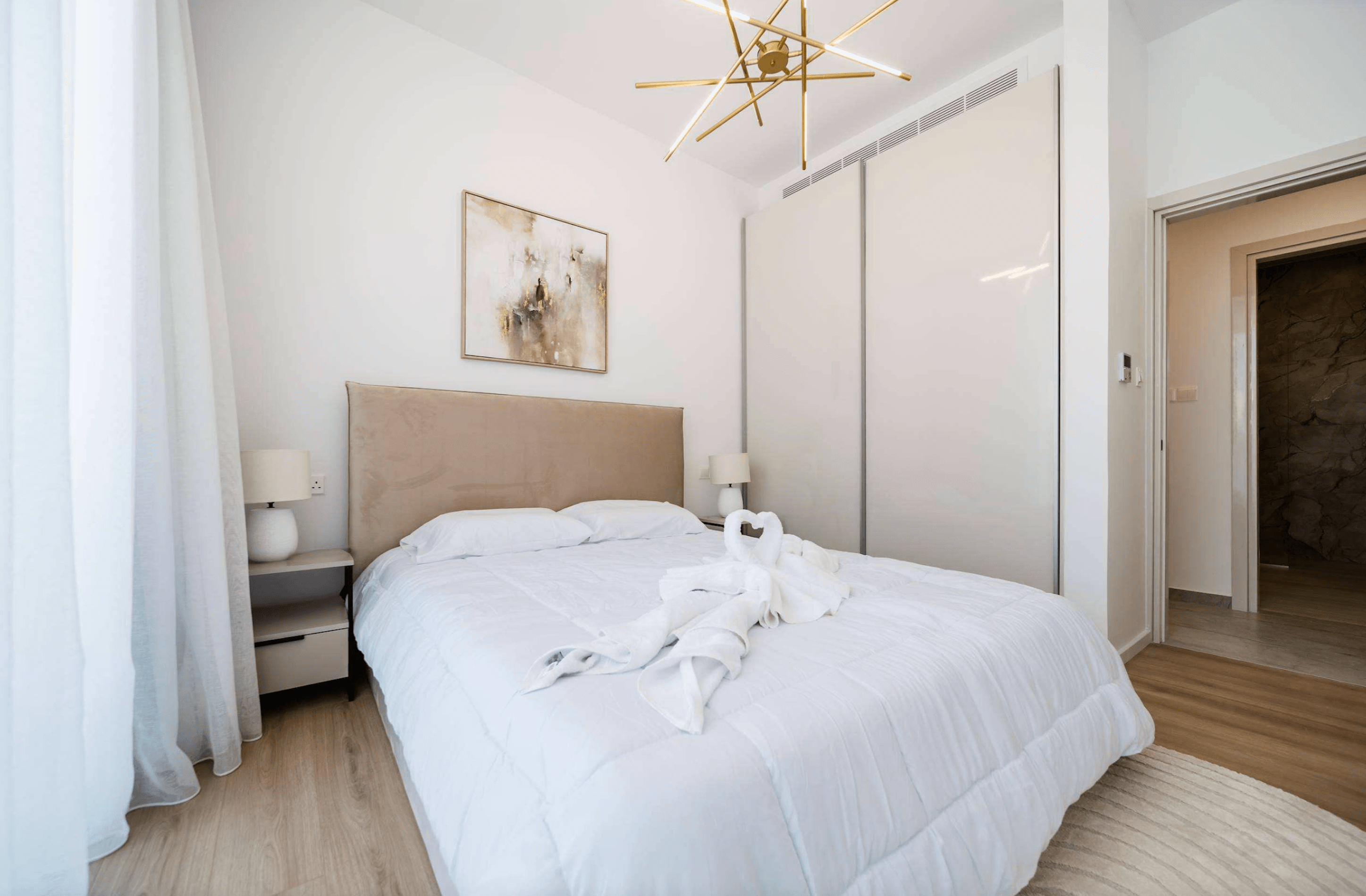Modern apartments and penthouses not far from Paphos 11