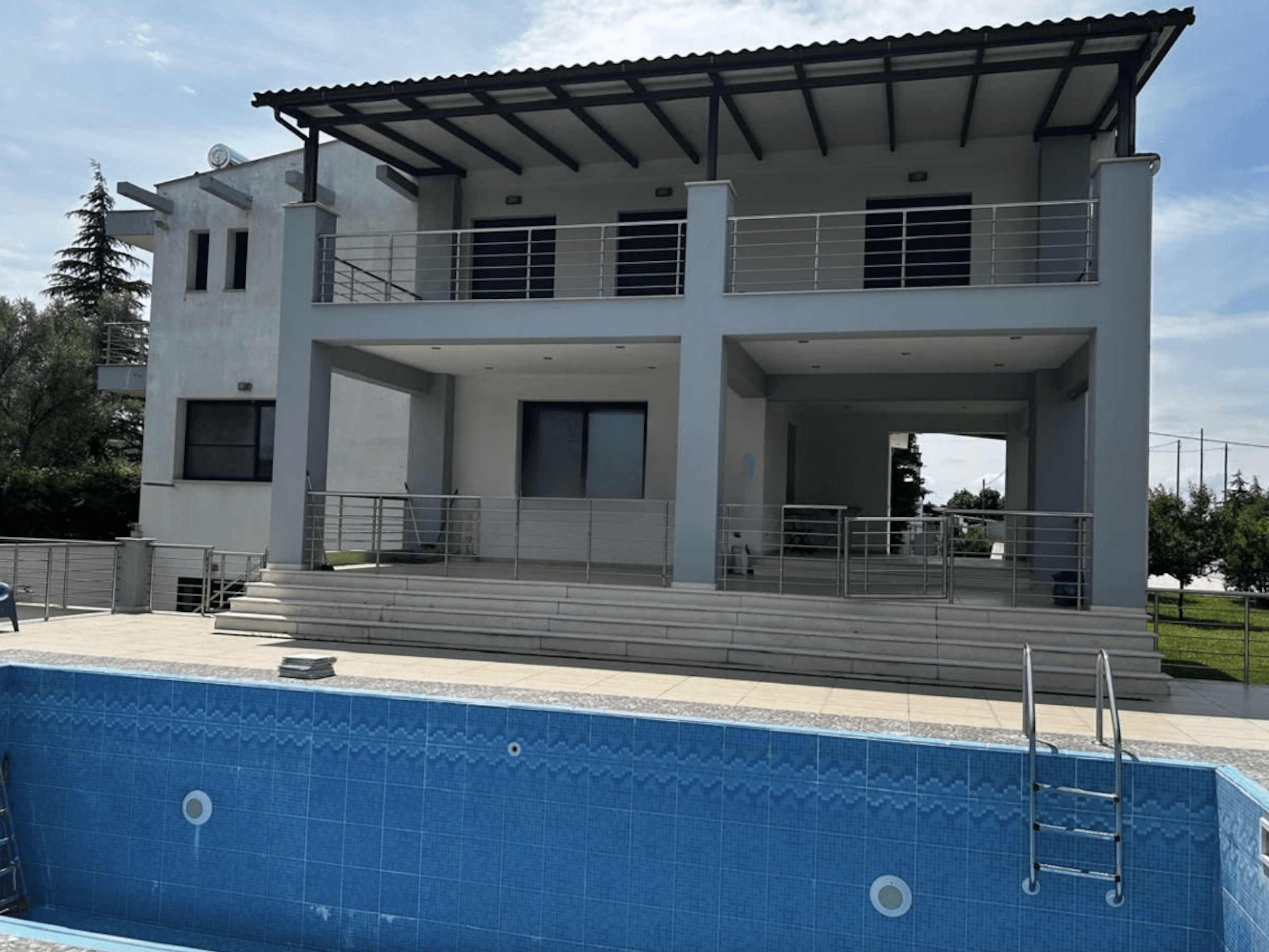 Modern villa with pool, Trilofos, Thessaloniki 2