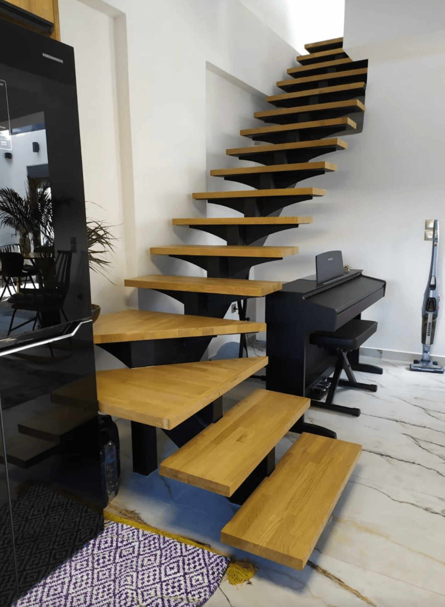 Modern house, Corinth, Greece 10